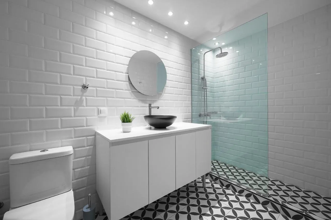 アパート Nyma White Apartments, The Luxury Suites テッサロニキ